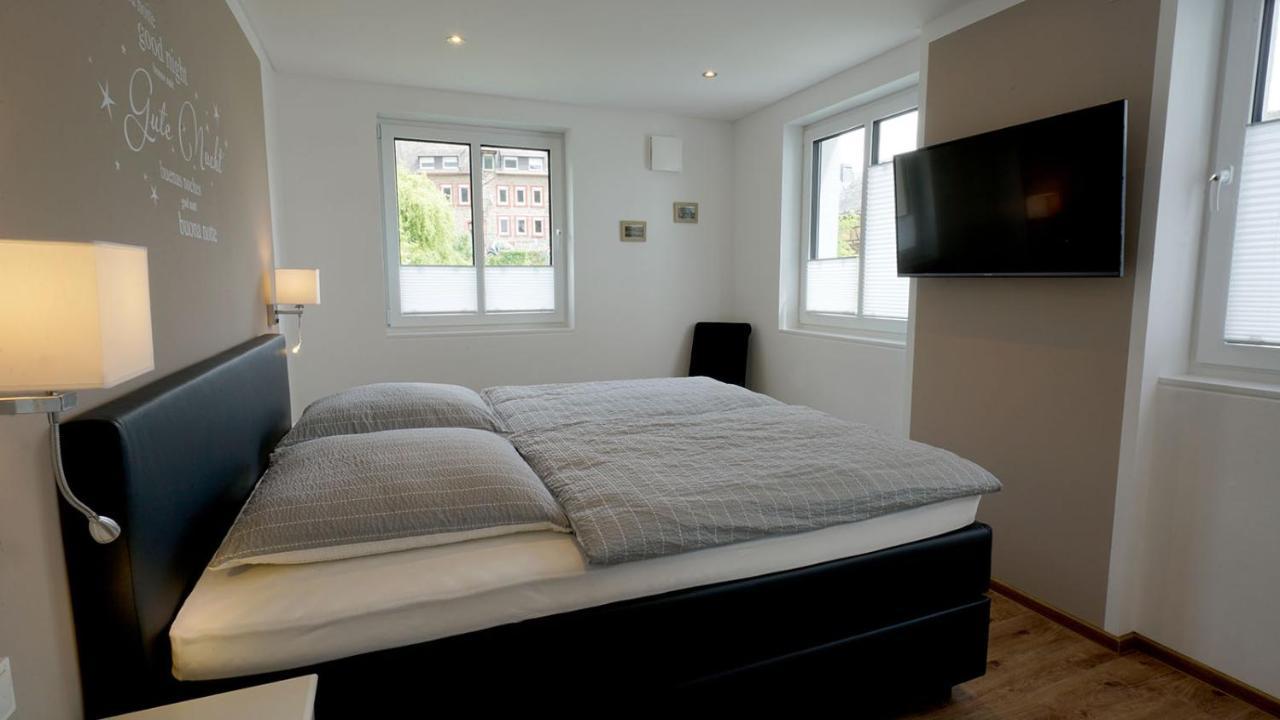 Neu Mont Royal Suiten 2 Bis 4 Personen Traben-Trarbach Luaran gambar